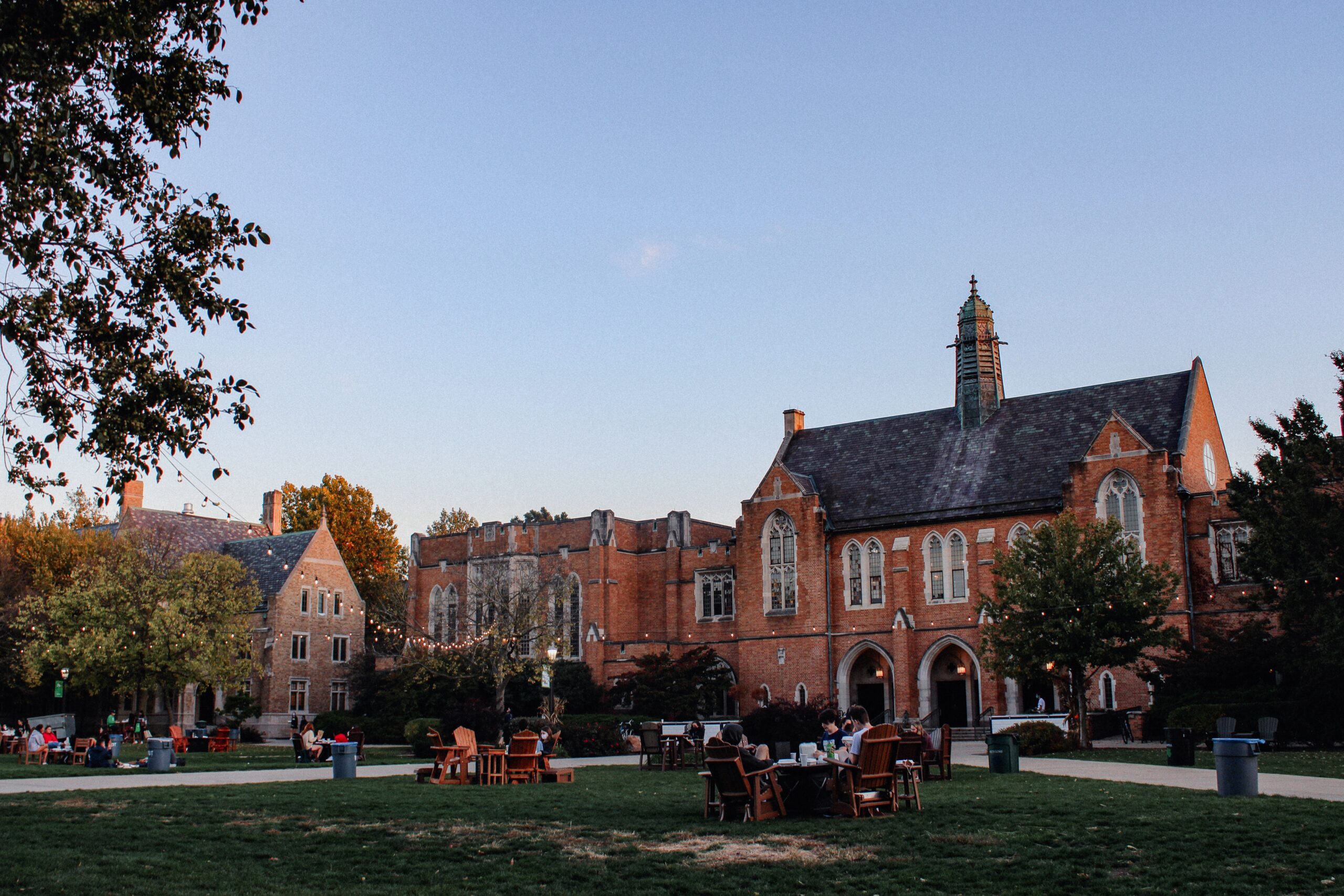 University Of Chicago Early Decision 2 - 5t48d8f