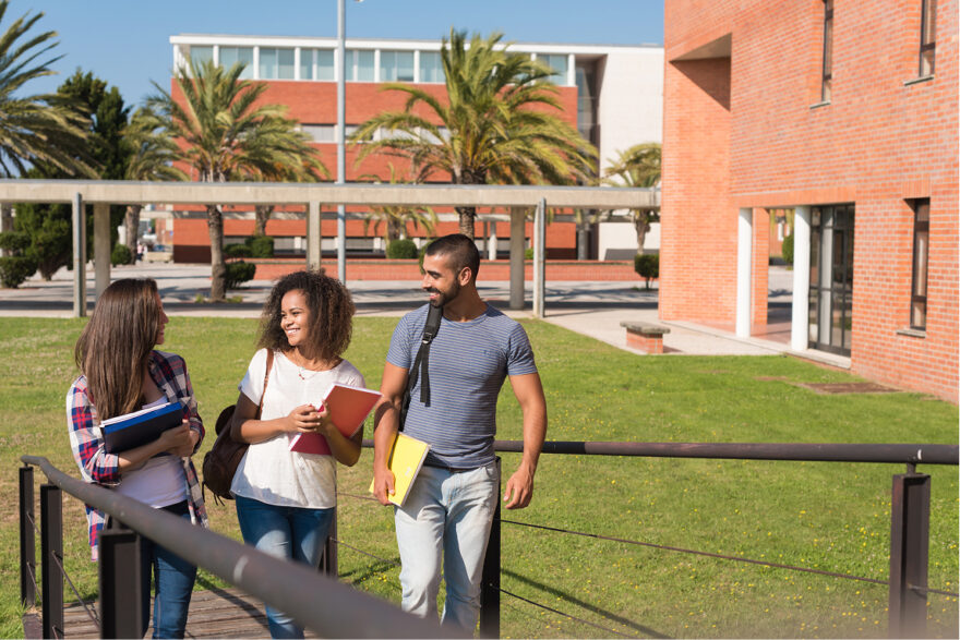 Group of students in Campus walking